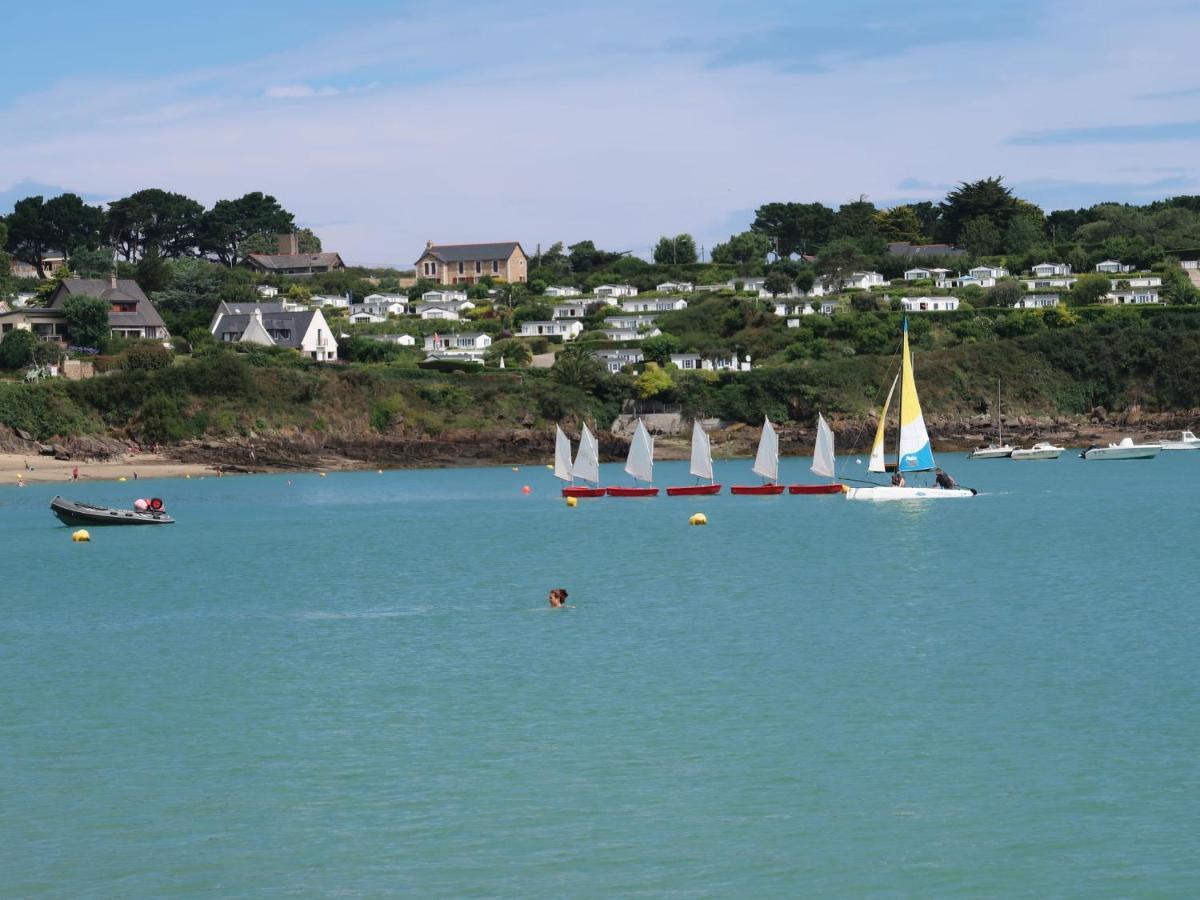 Holiday Home Les Rimains Cancale Exterior foto